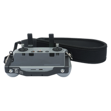 Laden Sie das Bild in den Galerie-Viewer, Universelles Schultergurt-System für DJI Controller: Kompatibel mit DJI Smart, RC Pro, RC & RC2 - Innovative Waagerechte Aufhängung für Stabilität und Präzise Steuerung