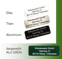 Laden Sie das Bild in den Galerie-Viewer, Roboterwerk Drohnen-Kennzeichen - 30x10mm, Aluminium in verschiedenen Farben, Titan oder Glas