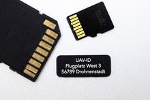 Laden Sie das Bild in den Galerie-Viewer, UAV-ID - Drohnen-Kennzeichen  e-ID, 20x11mm, Aluminium eloxiert verschiedenen Farben, hochwertige Laserbeschriftung