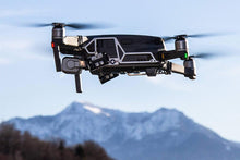 Laden Sie das Bild in den Galerie-Viewer, Roboterwerk M.O.N.A. Mavic Dual: doppelte LED-Scheinwerfer für DJI Mavic Pro, Mavic 2 Zoom, Mavic 2 Pro
