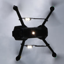 Laden Sie das Bild in den Galerie-Viewer, Roboterwerk - Air2/Air2S Double MONA 500 Doppelscheinwerfer mit 4x LED Licht und USB Akku bis zu 1000 Lumen (für Mavic Air 2/DJI Air 2S)