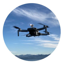 Laden Sie das Bild in den Galerie-Viewer, Roboterwerk - E.M.I.L.I.A. LED Beleuchtungssystem, für jede Drohne geeignet