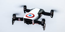 Laden Sie das Bild in den Galerie-Viewer, Roboterwerk Drohnen-Aufkleber - Abzeichen Internationaler Luftflotten