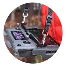 Laden Sie das Bild in den Galerie-Viewer, Roboterwerk Schultergurt mit waagrechter Aufhängung für DJI Mavic, Mavic 2, Mavic Air und Spark